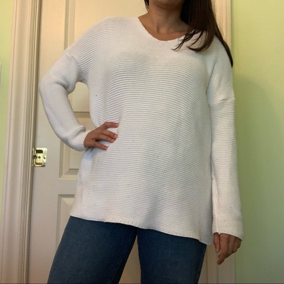 White oversized knitted sweater - Picture 3 of 6